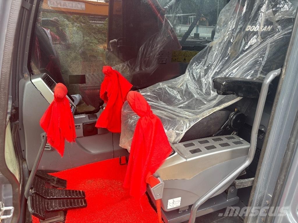 Doosan DX 225 LCA Bageri guseničari