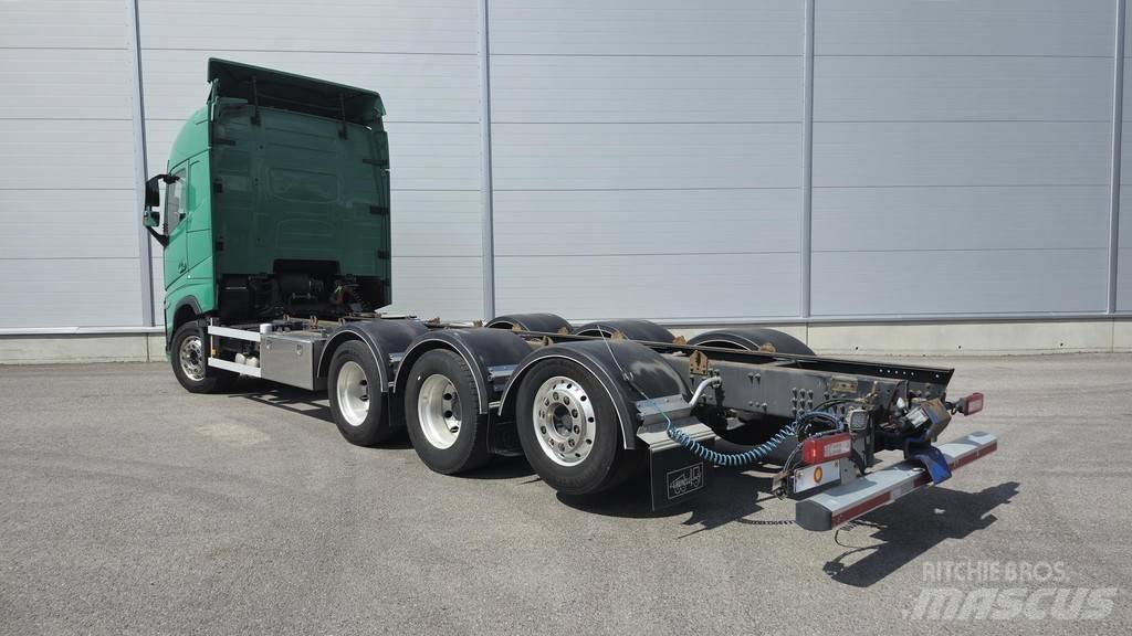 Volvo FH Kamioni-šasije