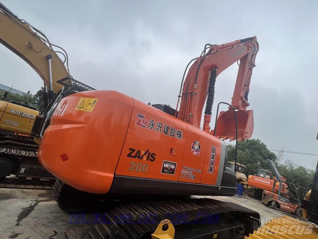Hitachi ZX200 Bageri guseničari