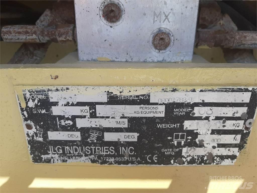 JLG 4394RT Makazaste platforme