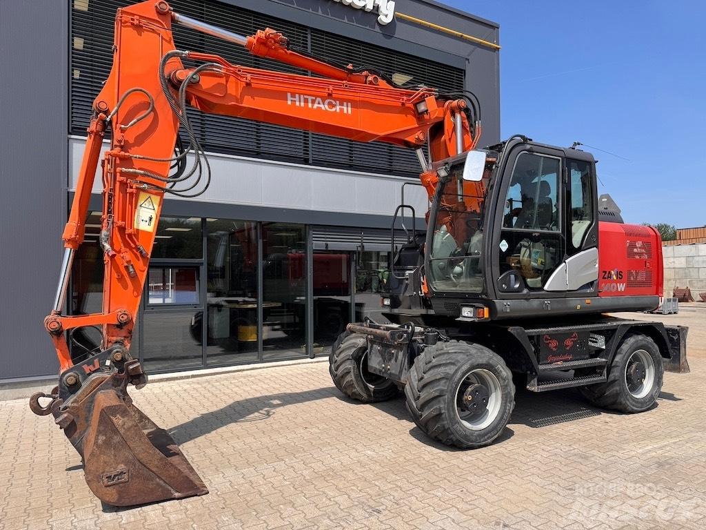 Hitachi 140W Bageri točkaši