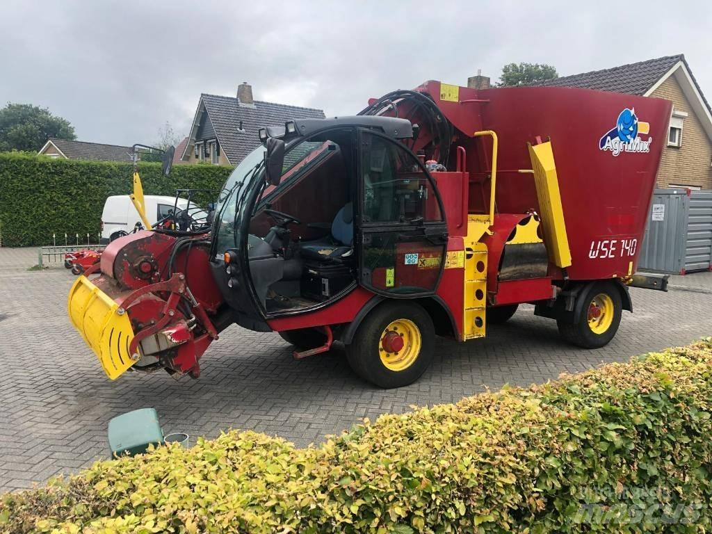  Agrimix WSE 140 Hranilice za živinu