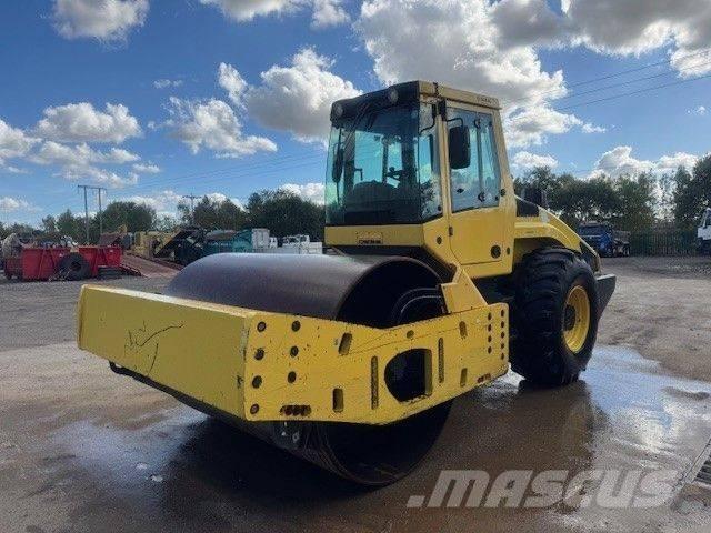 Bomag BW 216 DH-4i Valjci sa jednim bubnjem