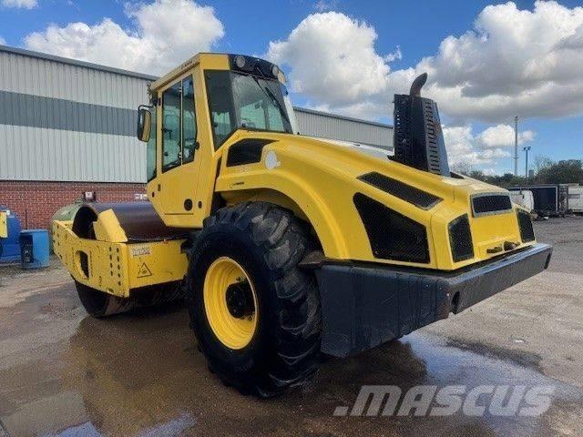Bomag BW 216 DH-4i Valjci sa jednim bubnjem