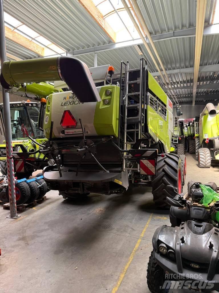 CLAAS Lexion 8900 TT Kombajni