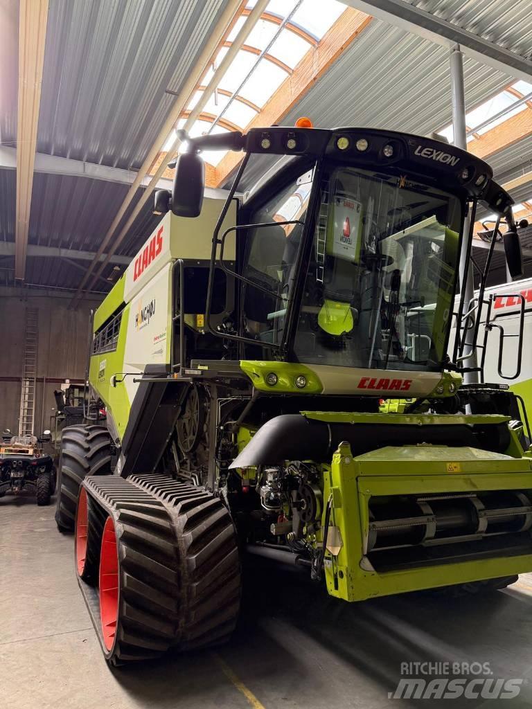 CLAAS Lexion 8900 TT Kombajni