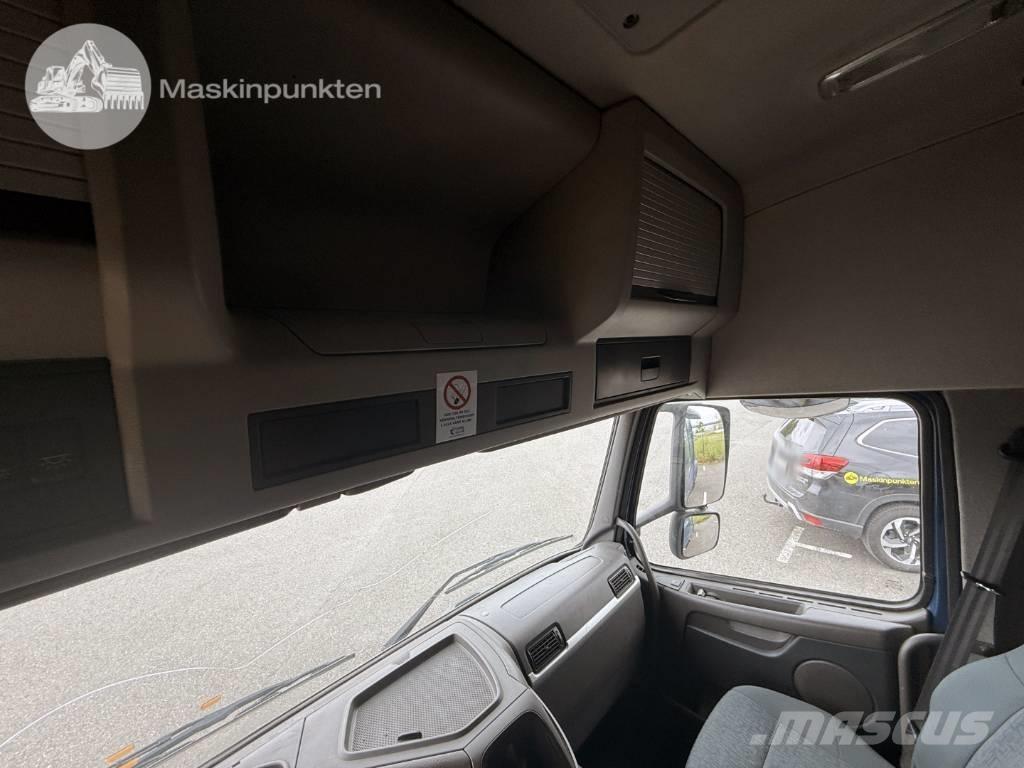 Volvo FH 16 660 Rol kiper kamioni sa kukom za podizanje tereta