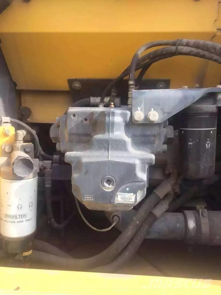 Komatsu PC 200-7 Bageri guseničari