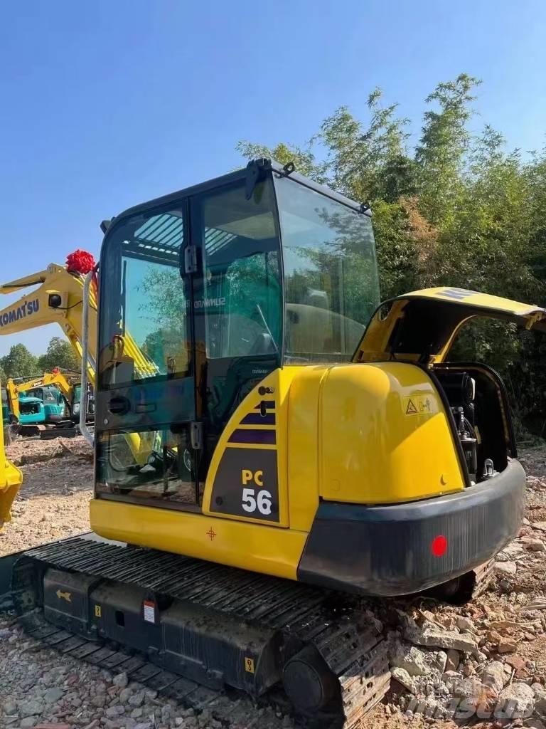 Komatsu 56-7 Bageri guseničari