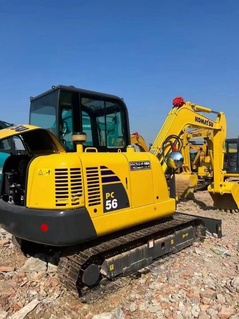 Komatsu 56-7 Bageri guseničari