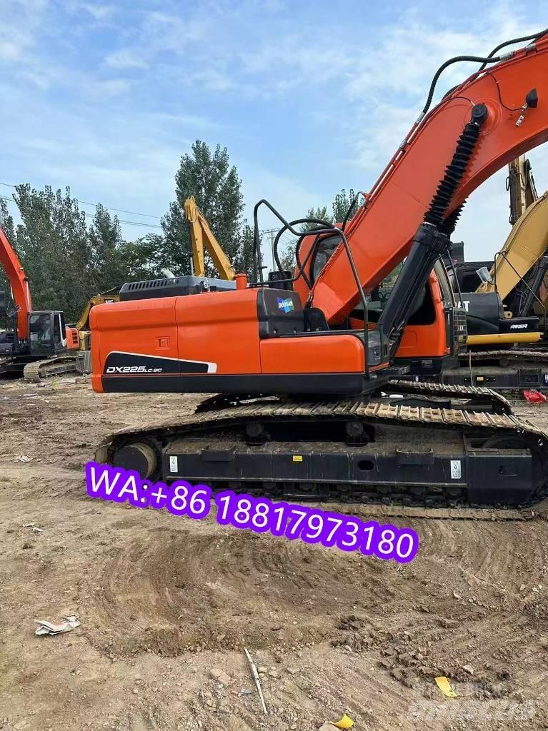 Doosan DX 225 LC Bageri guseničari