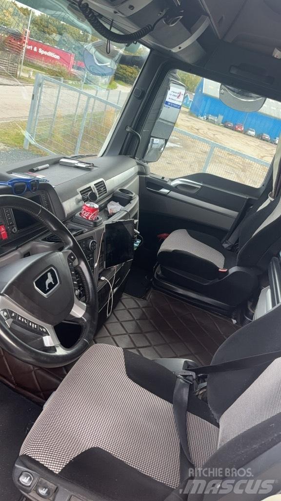 MAN TGX 35.510 Rol kiper kamioni sa kukom za podizanje tereta