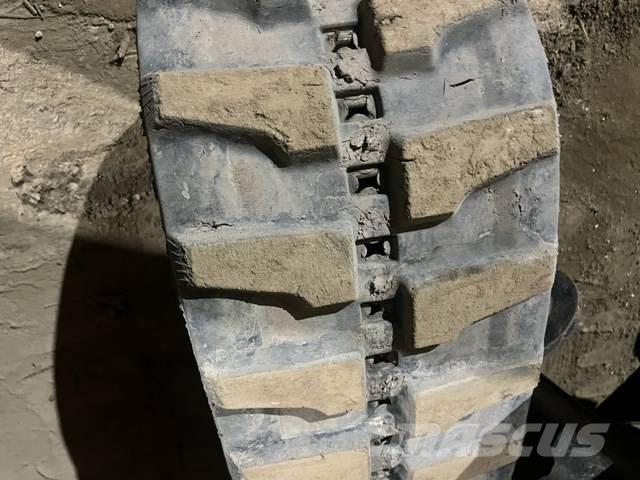 Komatsu PC 26 MR-3 Mini bageri < 7t