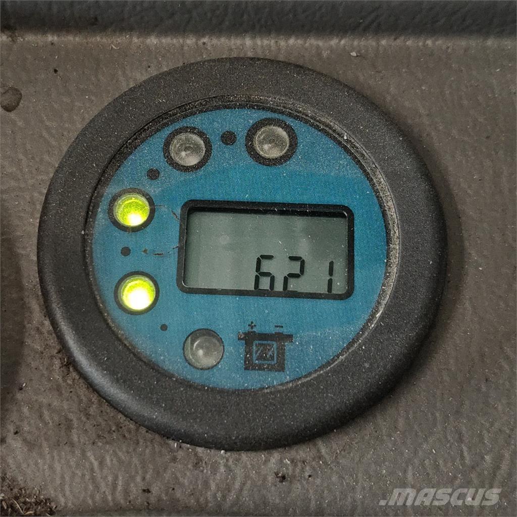 Atlet ATF Samopogonski ručni viljuškari