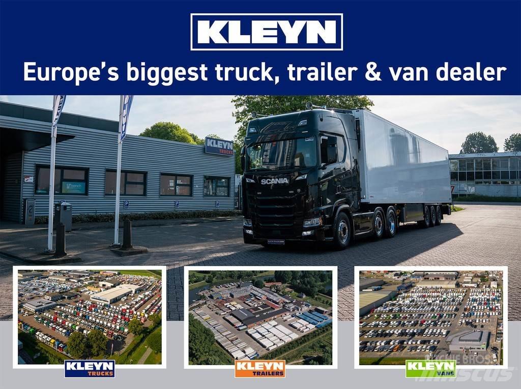 Scania R500 Rol kiper kamioni sa kukom za podizanje tereta