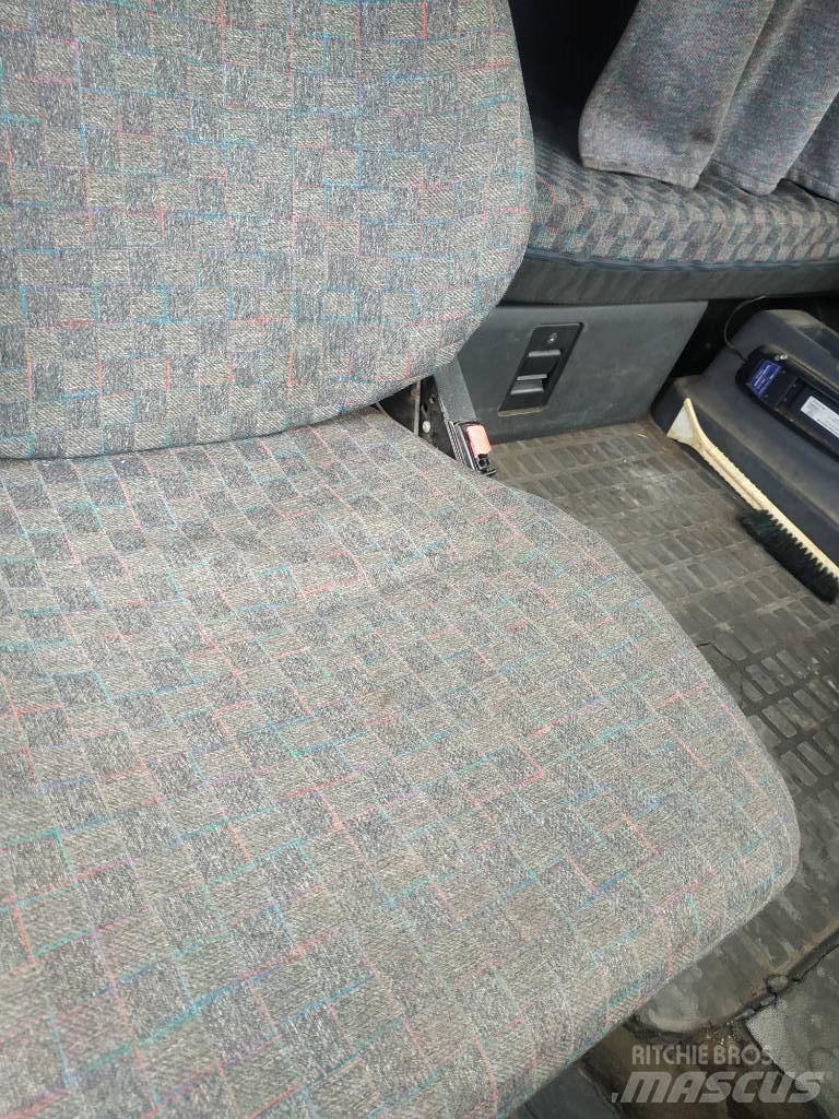 Volvo FH 12 Rol kiper kamioni sa kukom za podizanje tereta