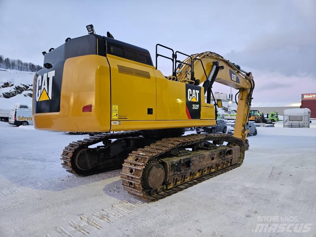 CAT 352 Bageri guseničari