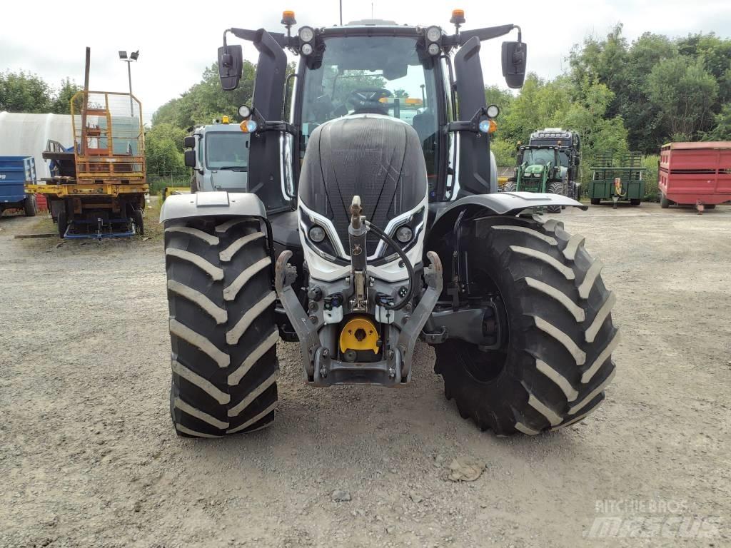 Valtra T 195 V Traktori