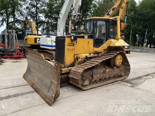 CAT D 6 M XL Buldožeri guseničari