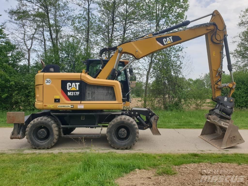 CAT M 317 F Bageri točkaši