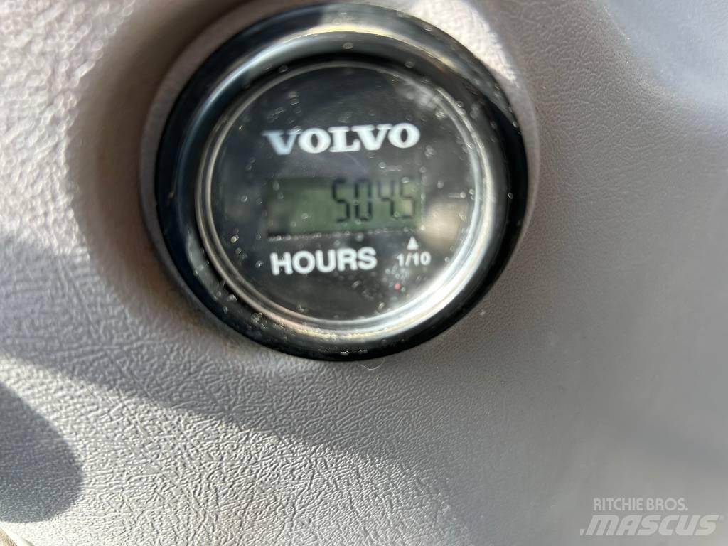 Volvo EC 160 Bageri guseničari