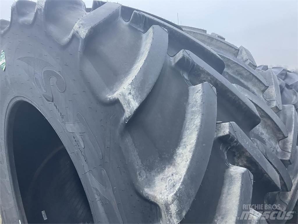 Mitas 650/75R38 Gume, točkovi i felne
