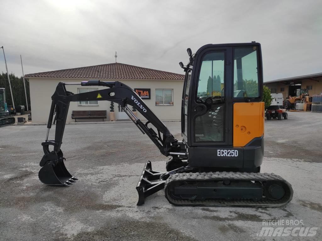 Volvo ECR 25 D Mini bageri < 7t