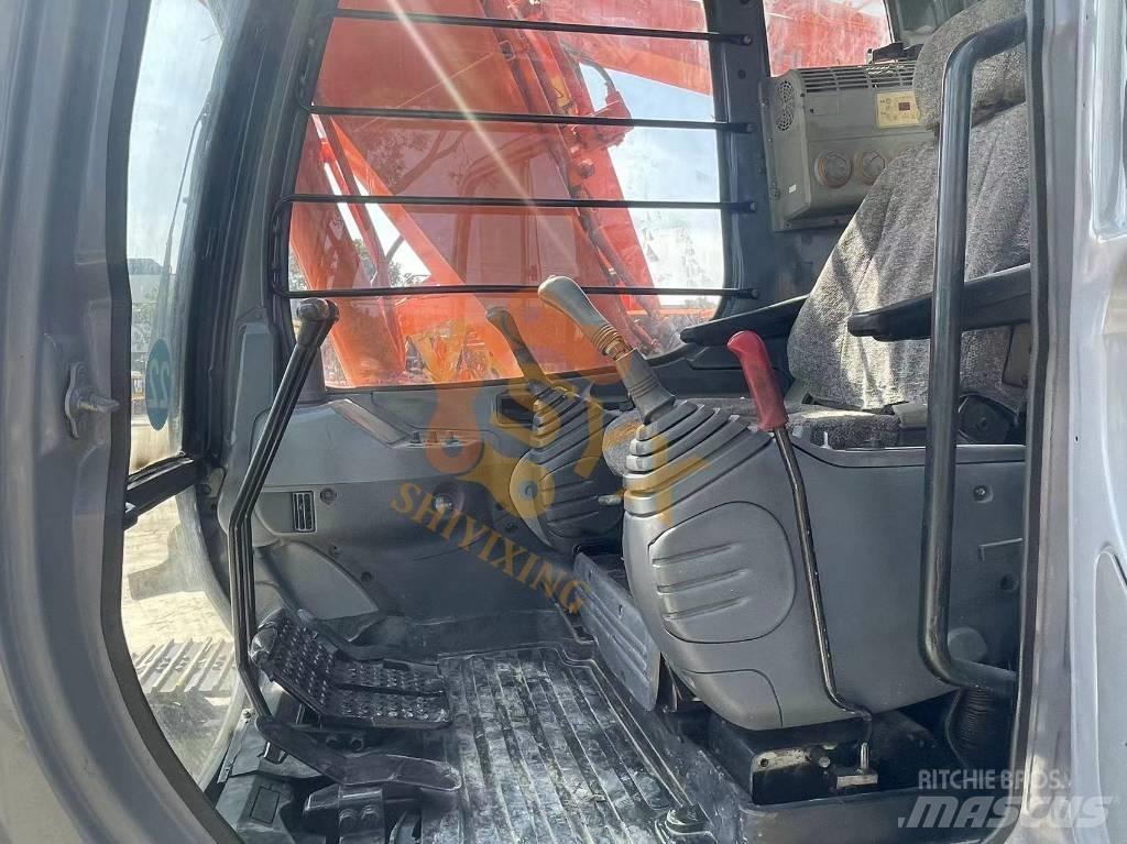 Hitachi EX 120 Bageri guseničari