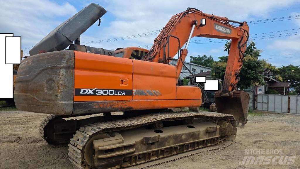 Doosan DX 300 LCA Bageri guseničari