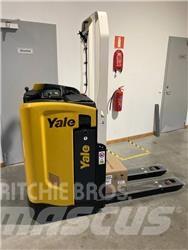 Yale MP20T. 2000kg Nisko podizni električni viljuškar sa stajalištom