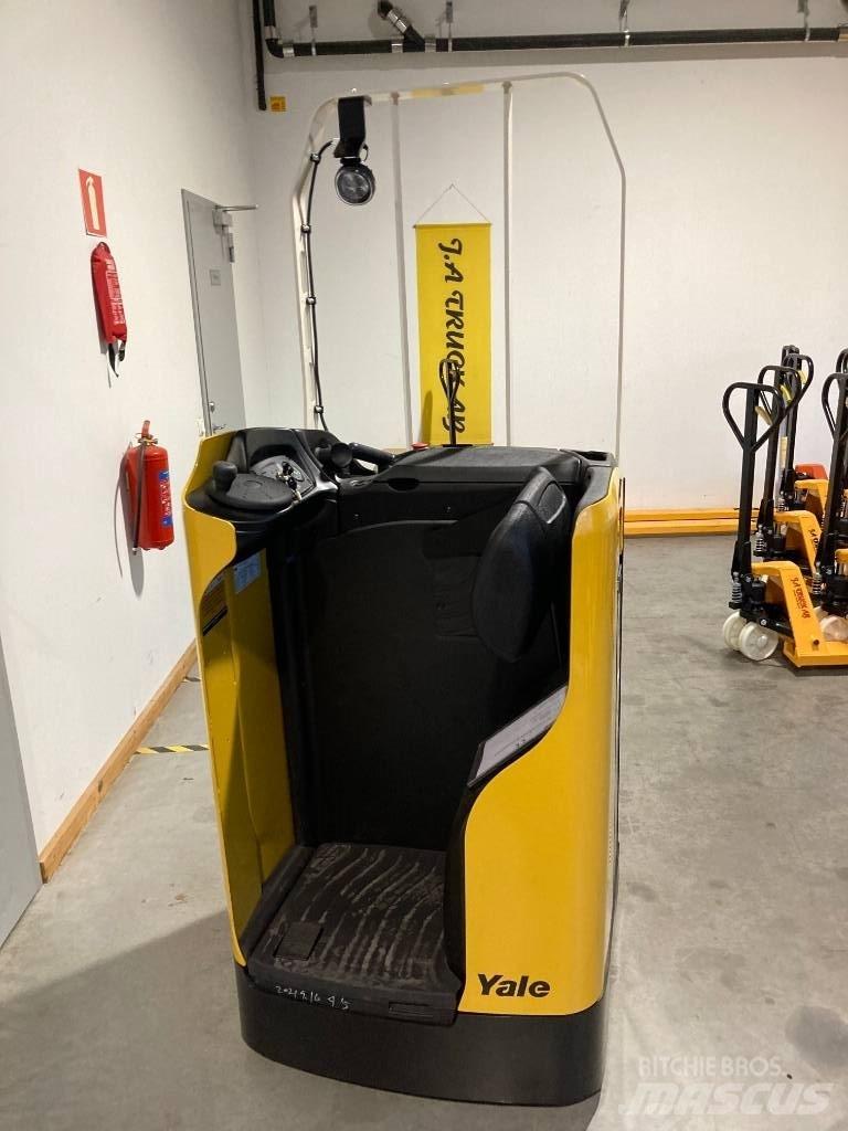 Yale MP20T. 2000kg Nisko podizni električni viljuškar sa stajalištom