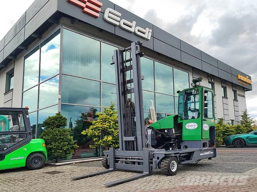 Combilift C5000 Viljuškari sa 4-stranskim dohvatom