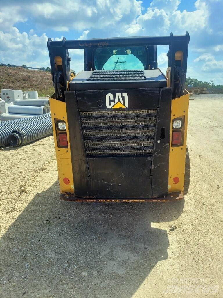 CAT 242 D Skid steer mini utovarivači