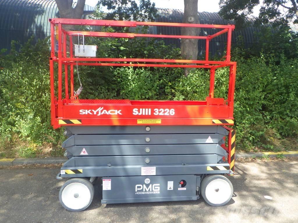 SkyJack SJ3226 Makazaste platforme