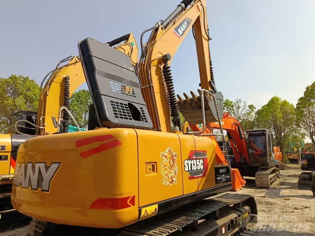 Sany SY135C Bageri guseničari