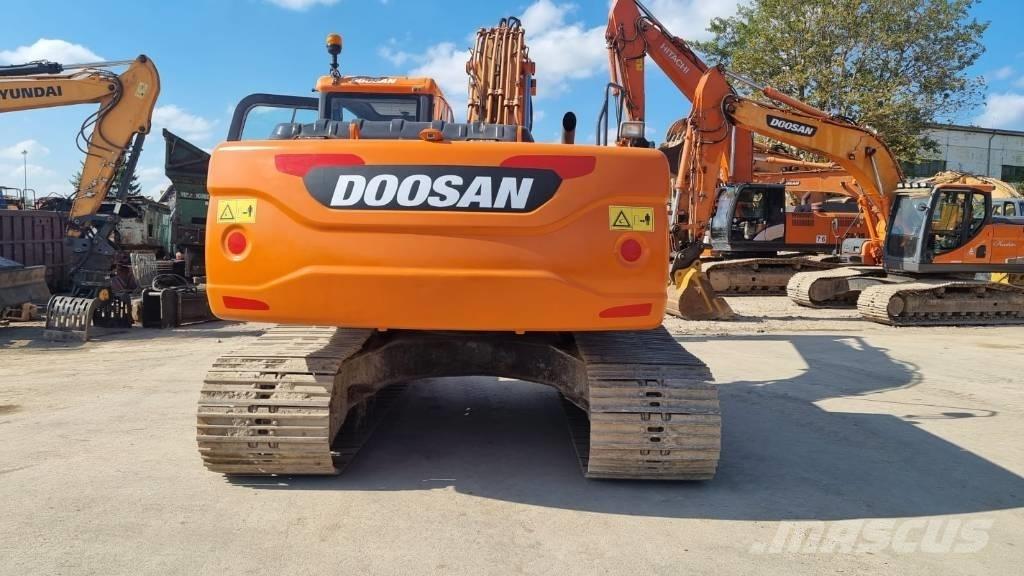 Doosan DX 225 Bageri guseničari