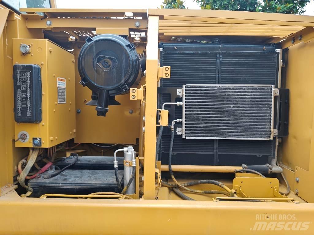 CAT 320 C L Bageri guseničari