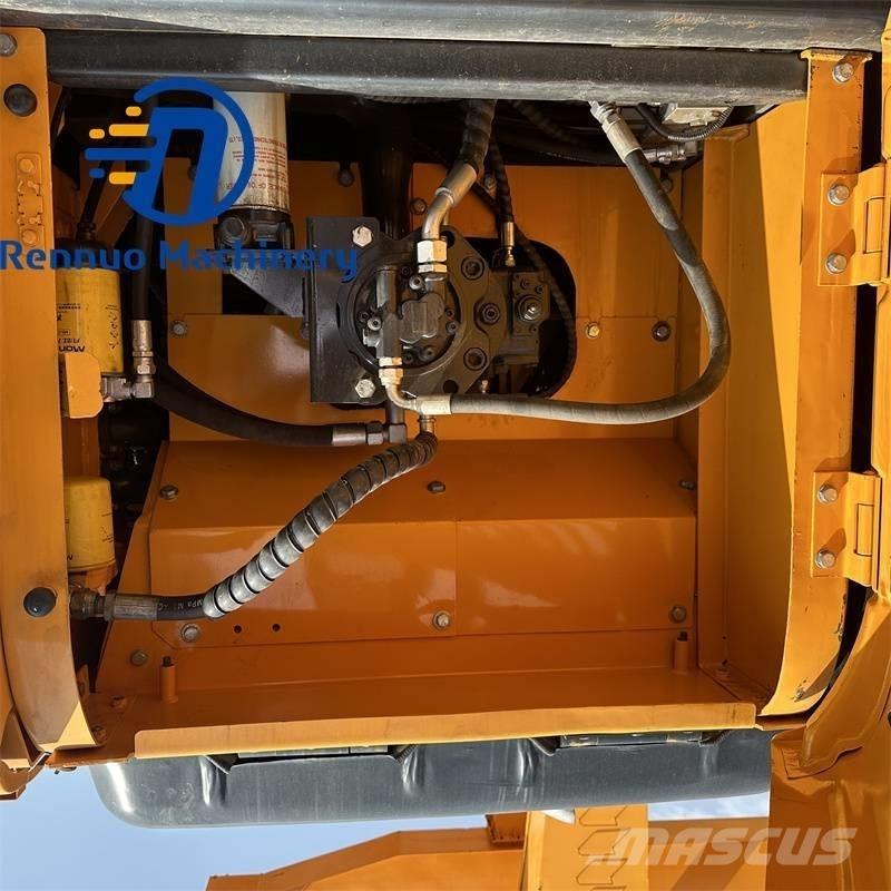 Hyundai 215-9S Bageri guseničari