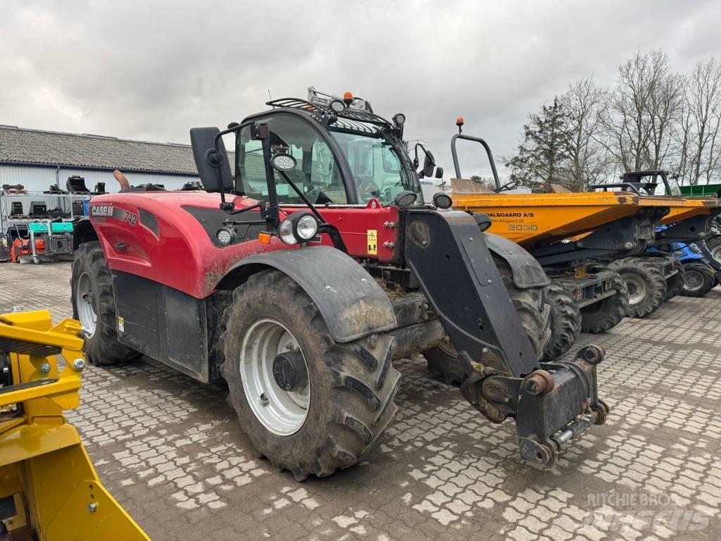 CASE Farmlift Teleskopski viljuškari