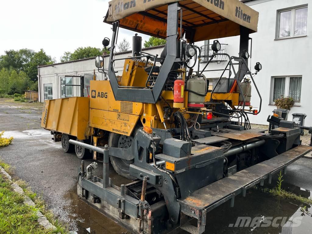 ABG Titan 455 Asfaltni finišeri