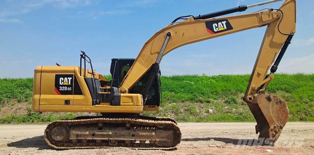 CAT 320GC Bageri guseničari