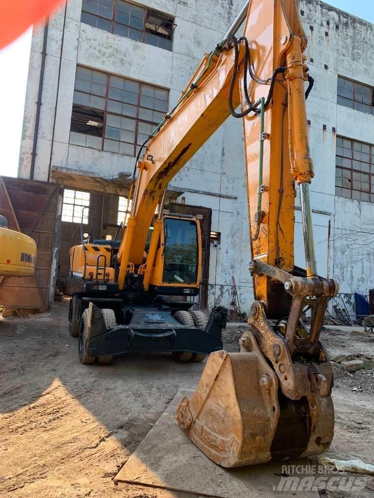 Hyundai R210W-9 Bageri točkaši