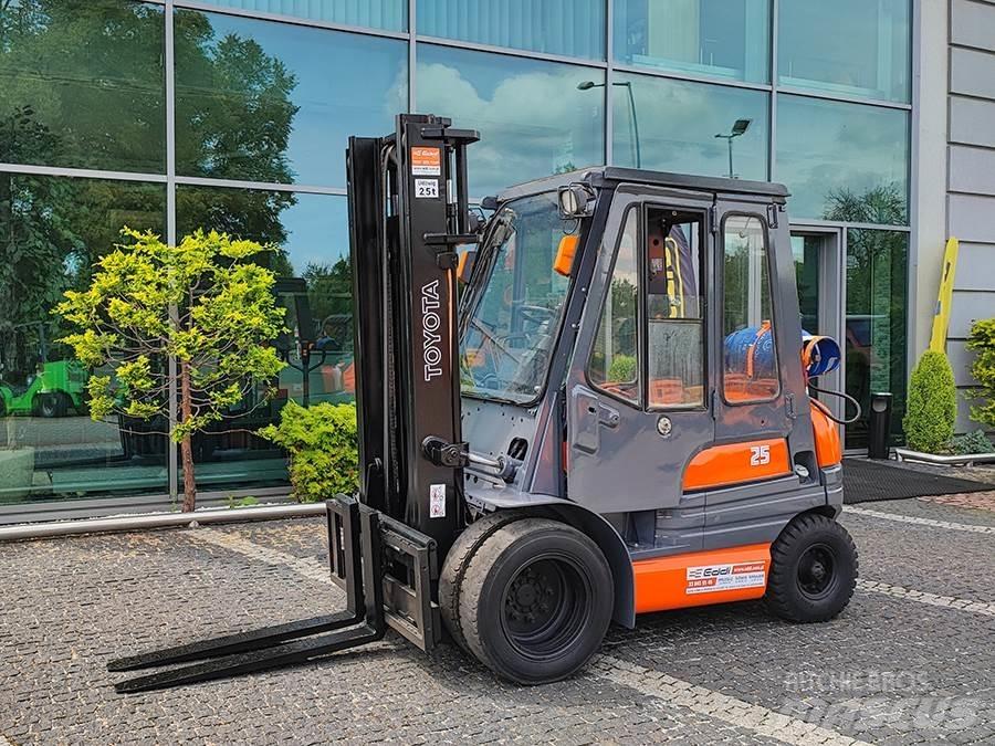 Toyota 6FG25 Plinski viljuškari