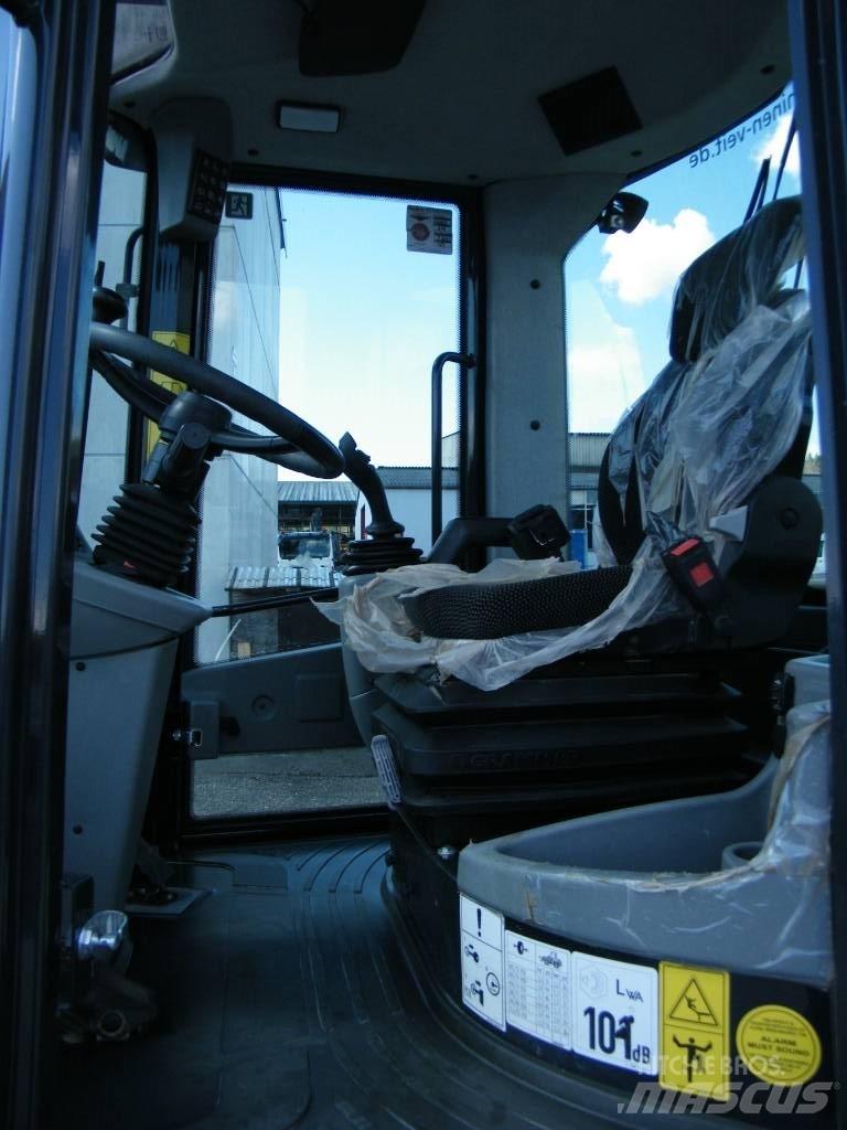 Yanmar v100 Utovarivači na točkove