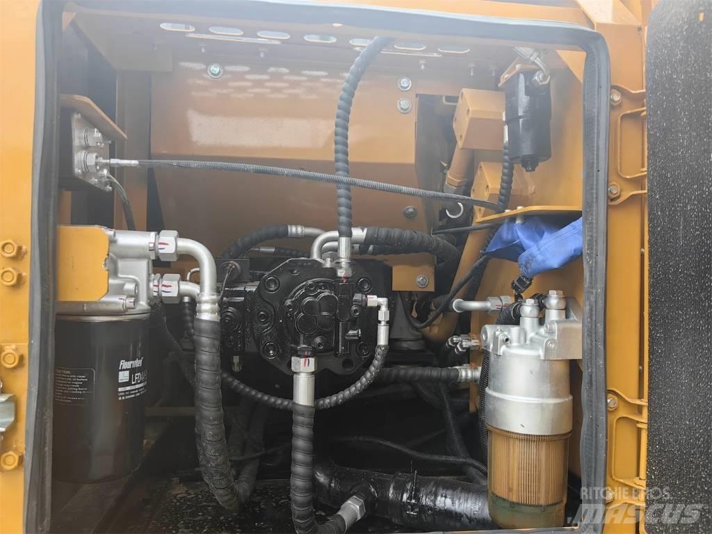 Sany SY135 C Bageri guseničari