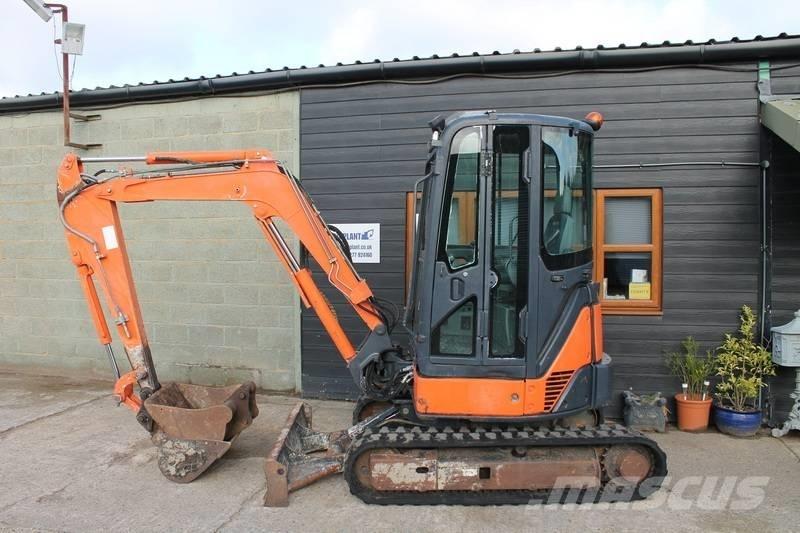 Hitachi ZX 30 U Mini bageri < 7t