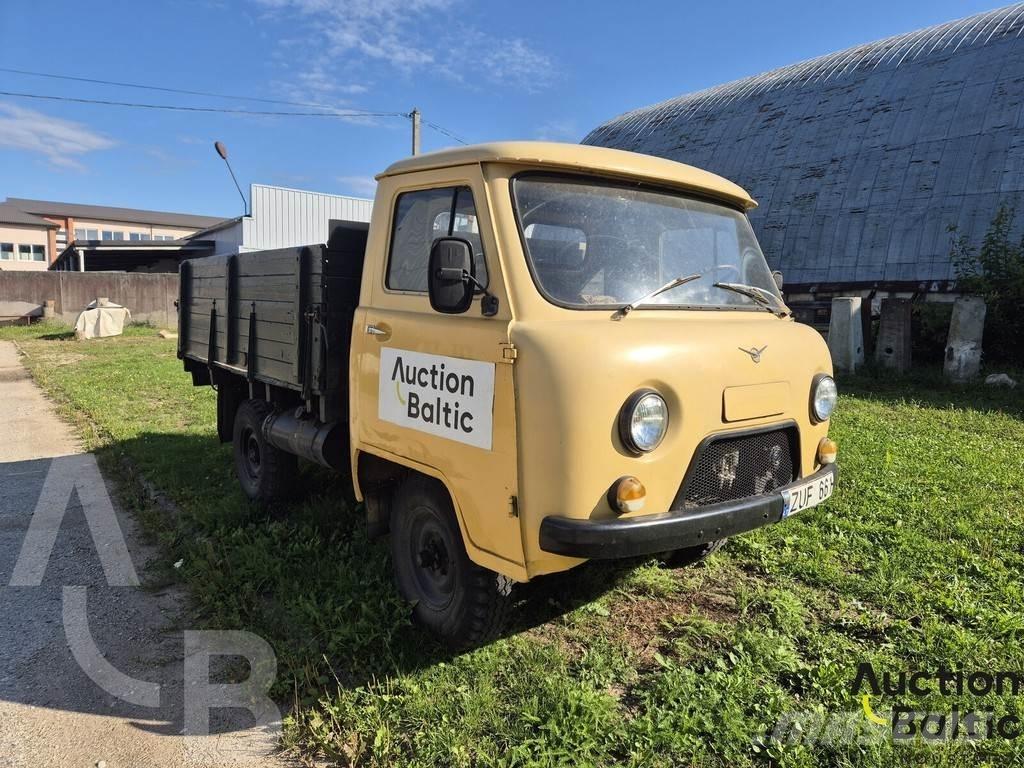  UAZ 3303 Pik up kamioni