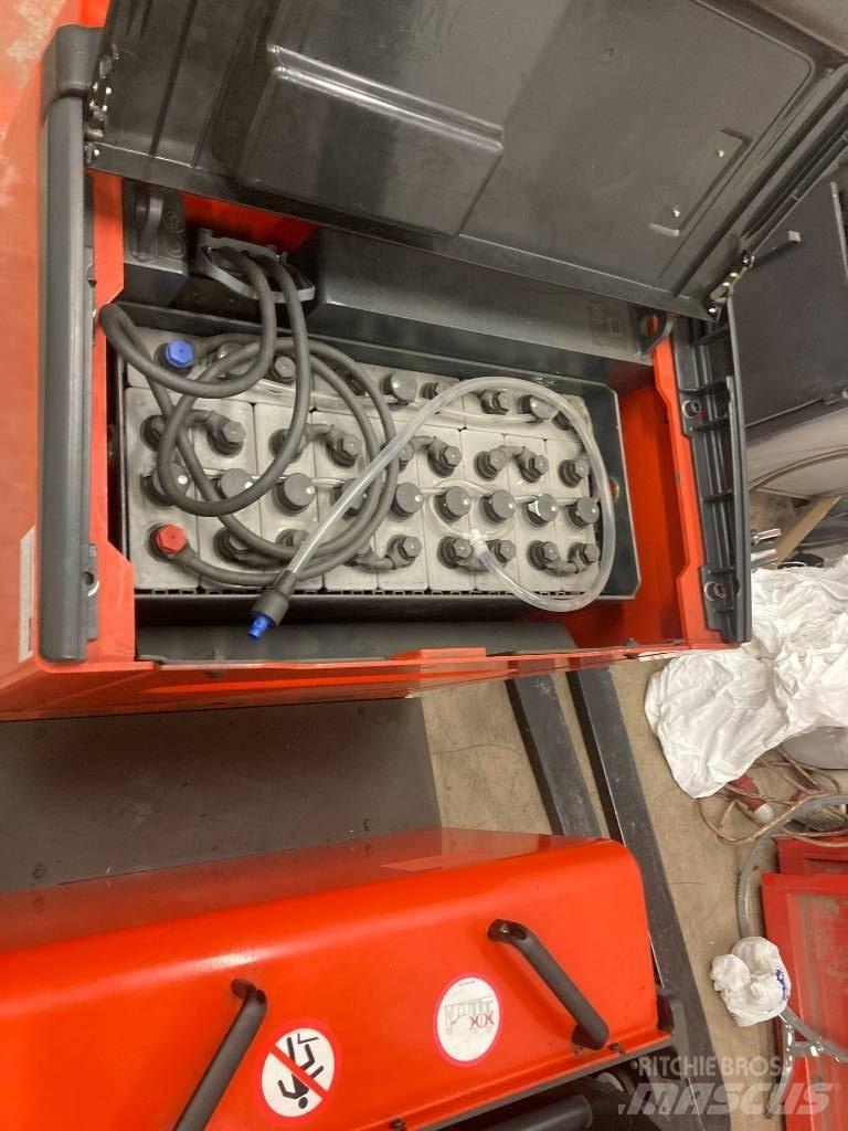 Linde L12AC Ručni električni viljuškar