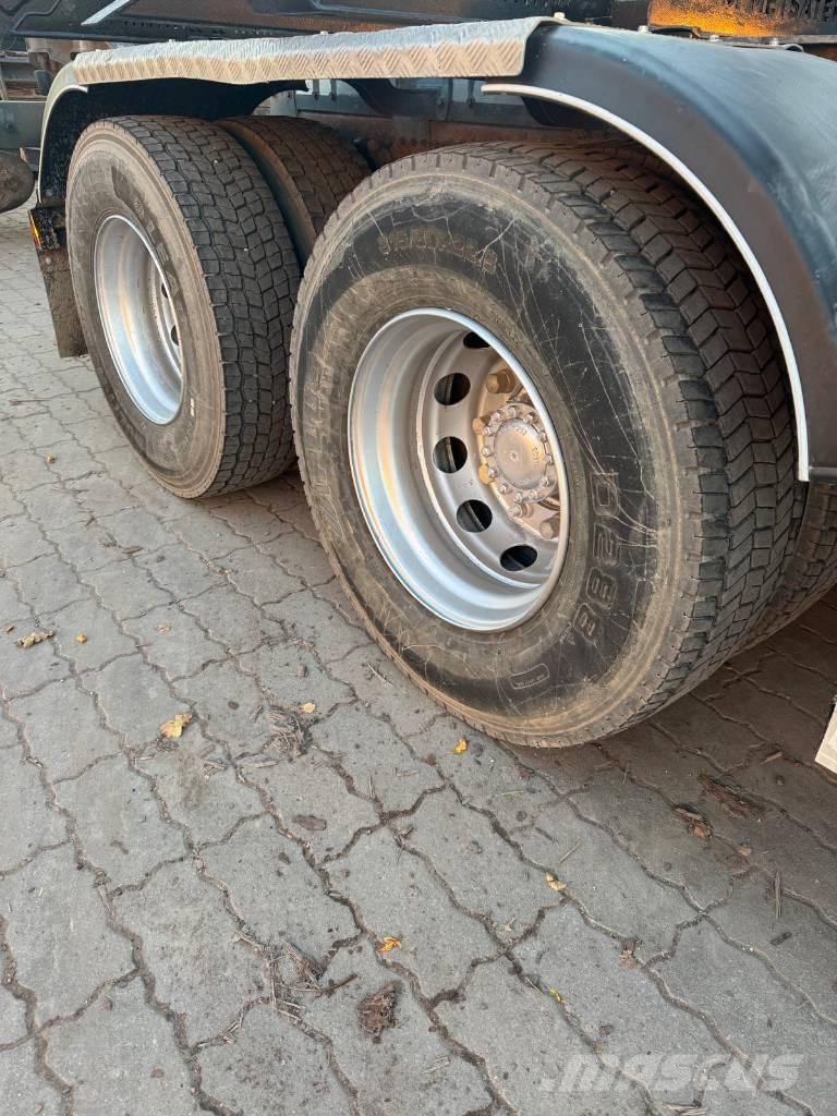 Volvo FH 650 Kamioni za drva Šticari