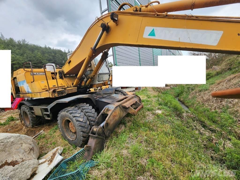 Hyundai ROBEX 2000W Bageri točkaši